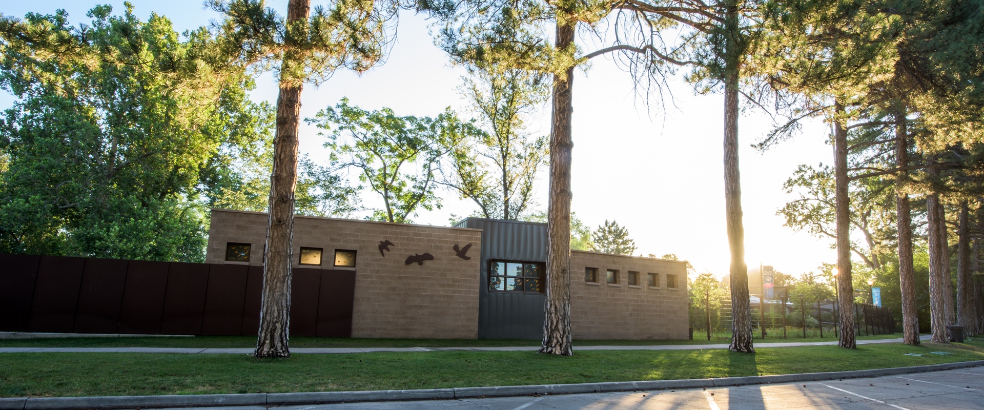 Avian Health Center - Tracy Aviary