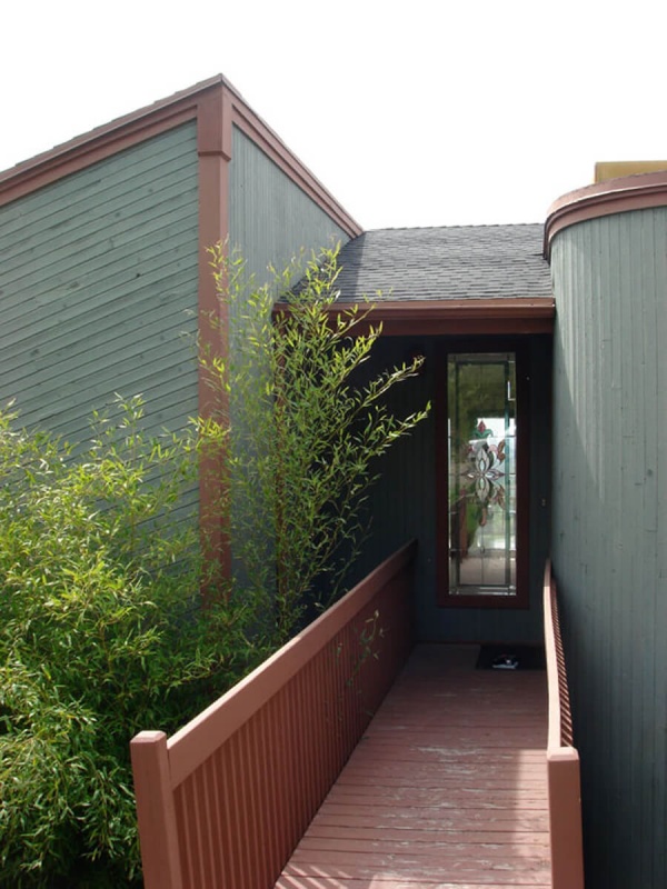 Entryway - Before